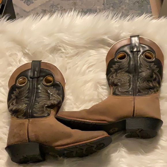 Brown and Black Western Boots - Picture 1 of 7